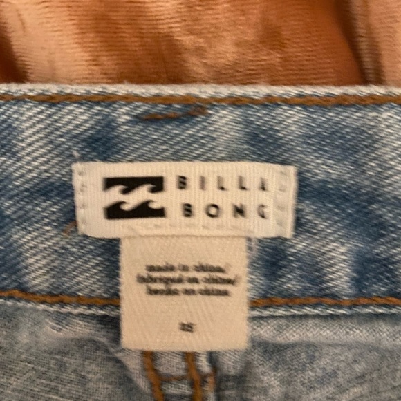 BILLABONG SHORTS - Picture 4 of 6